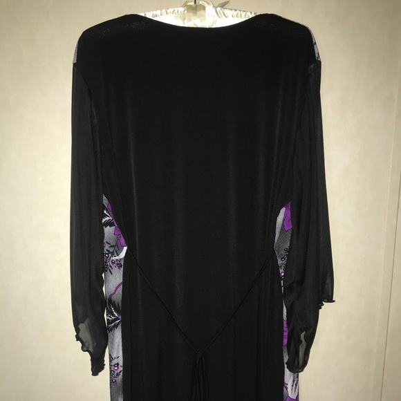 Dare to Wear 2X Black/Purple Tunic - Picture 4 of 5